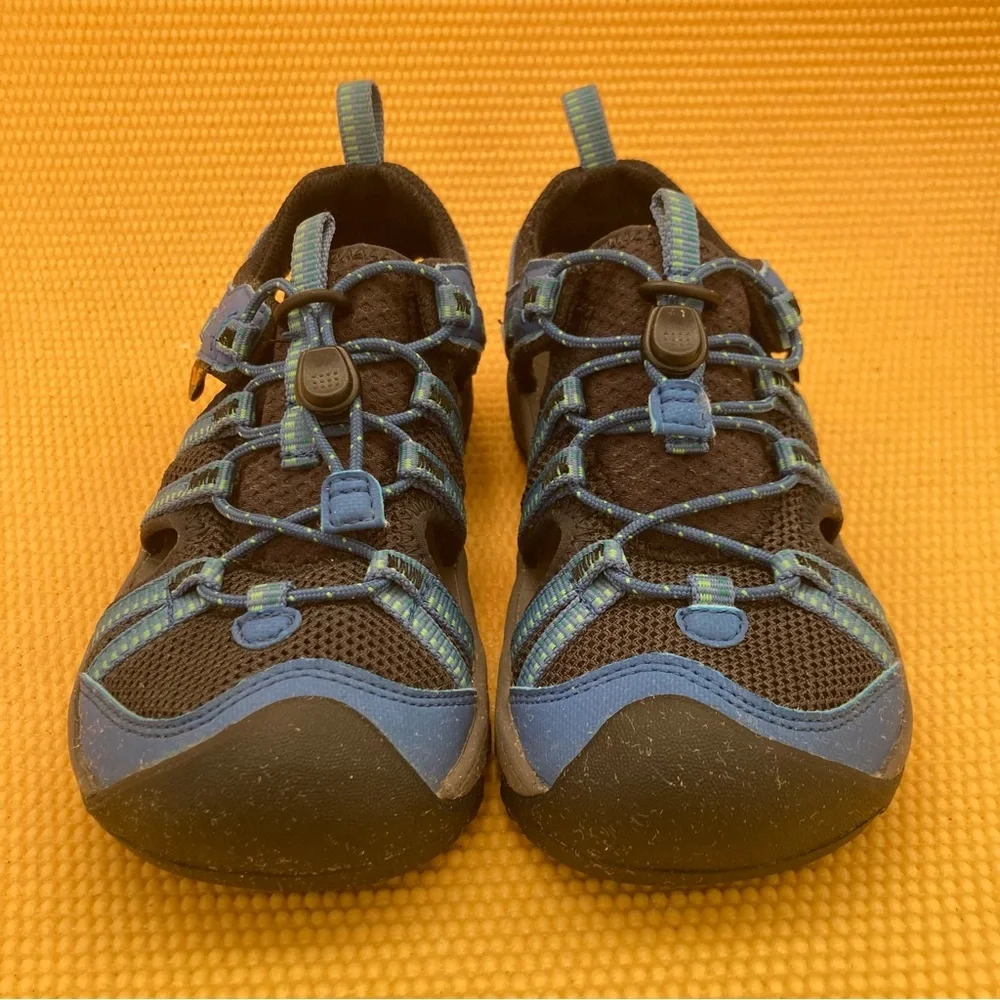 Teva Childrens Sz 13 Manatee Sandals Blue Black Water Shoes Sneakers Hiking